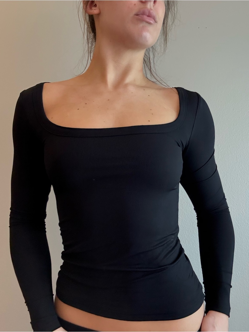 Black Square-Neck Long Sleeve Women's Top